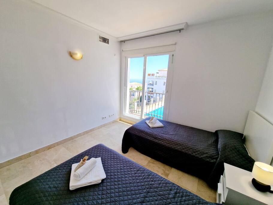 Las Palmeras Seaviews ミハス エクステリア 写真