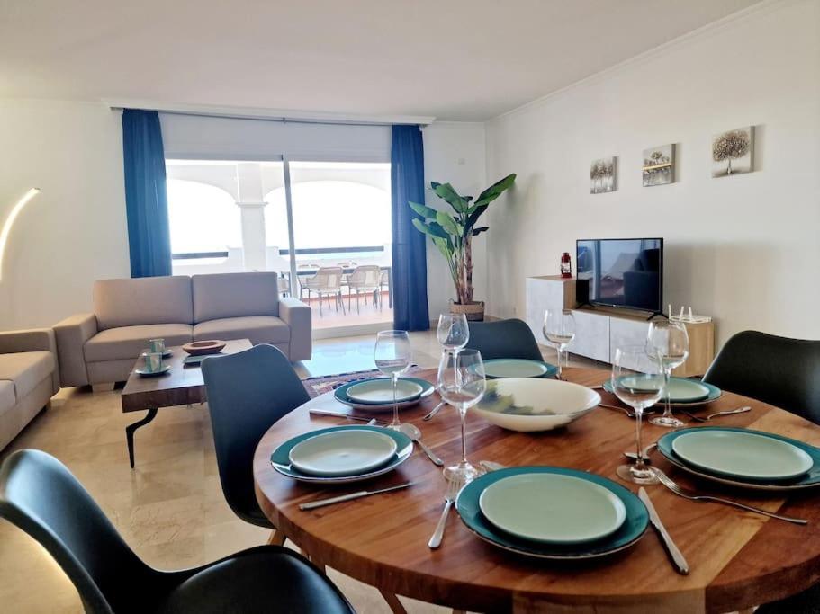 Las Palmeras Seaviews ミハス エクステリア 写真