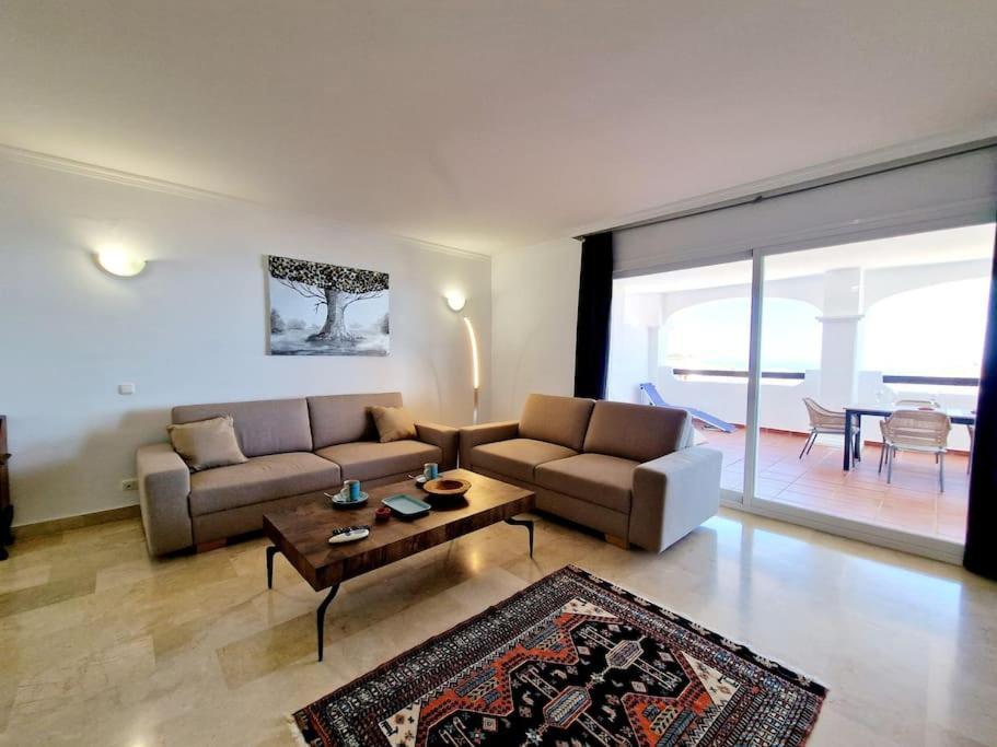 Las Palmeras Seaviews ミハス エクステリア 写真