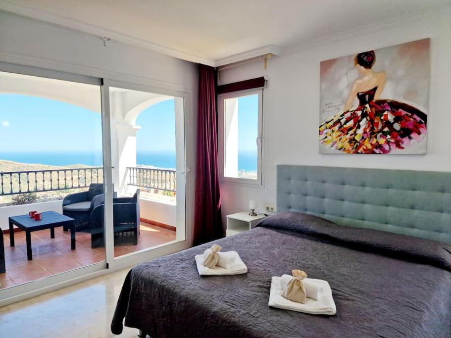 Las Palmeras Seaviews ミハス エクステリア 写真